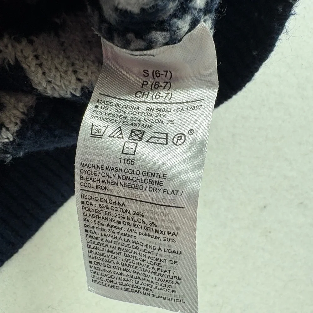 Old Navy Sweater Kids S 6-7 Blue Fair Isle Polar Bear SoSoft Pullover Holidsy